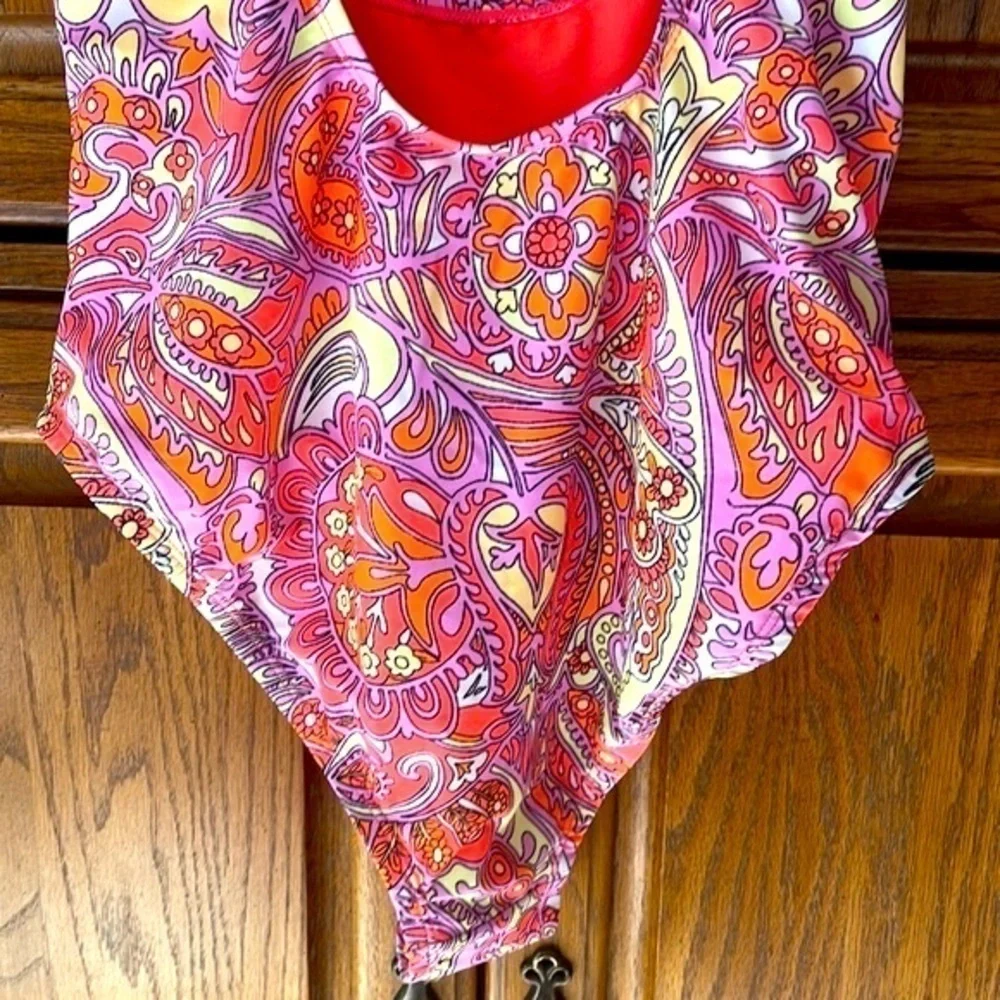 Brand New Jessica Simpson Paisley Flower Child O-Ring Cutout One-Piece Swimsuit